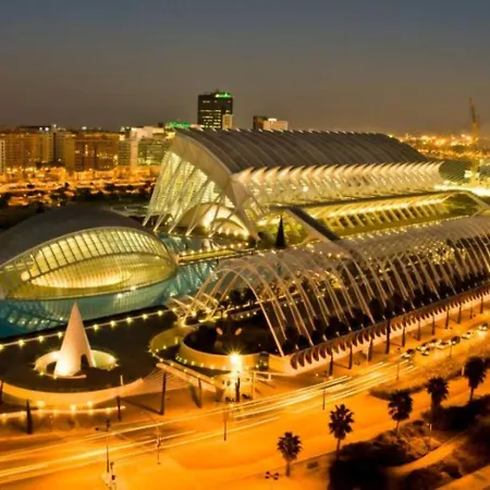 Roig Arena Garden N9 *